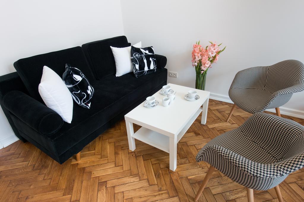 Style4Rent Sunny Old Town Apartments Krakow Ngoại thất bức ảnh