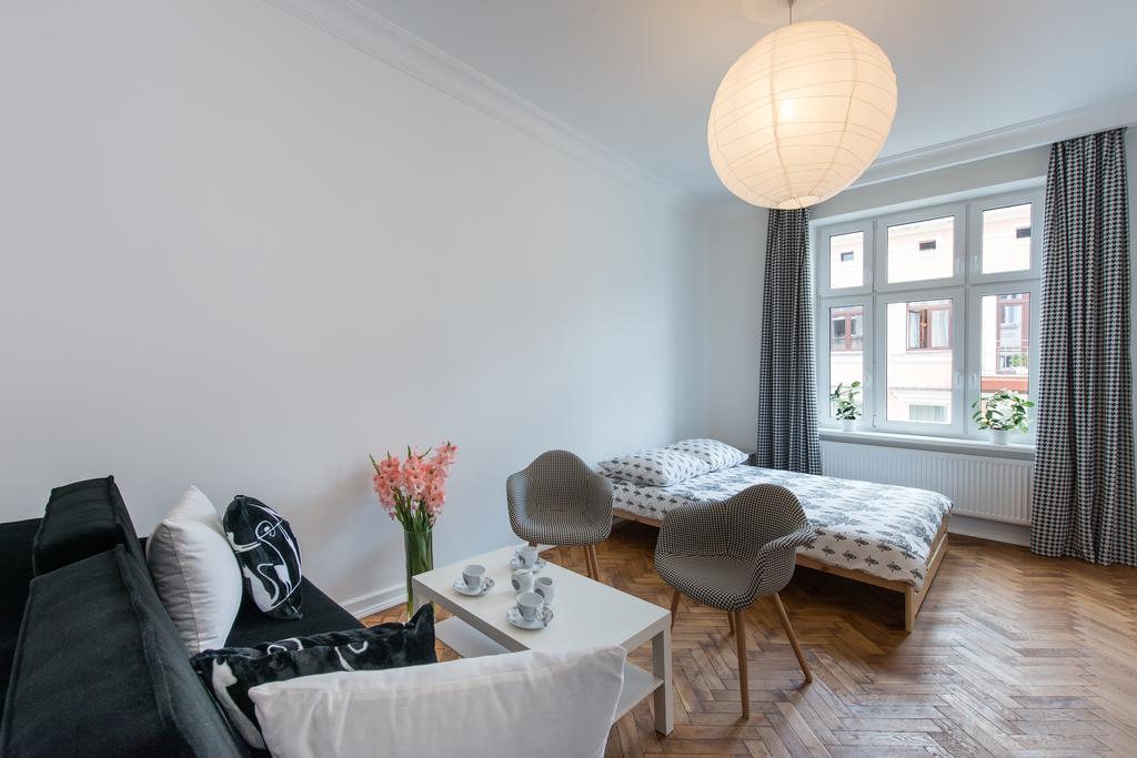 Style4Rent Sunny Old Town Apartments Krakow Ngoại thất bức ảnh